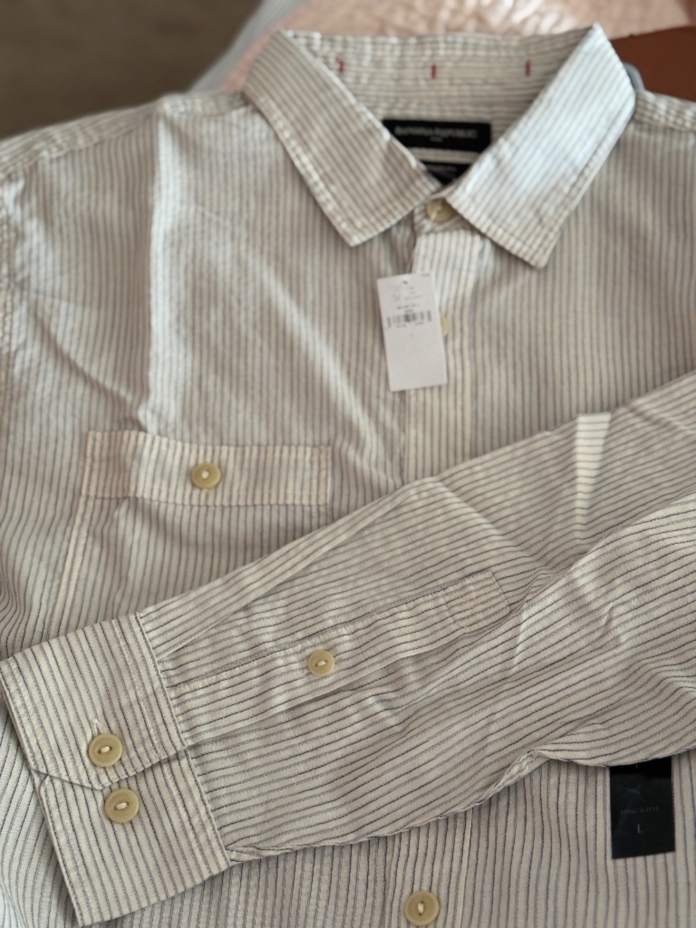 Men's Long Sleeve Button Down Shirt NWT